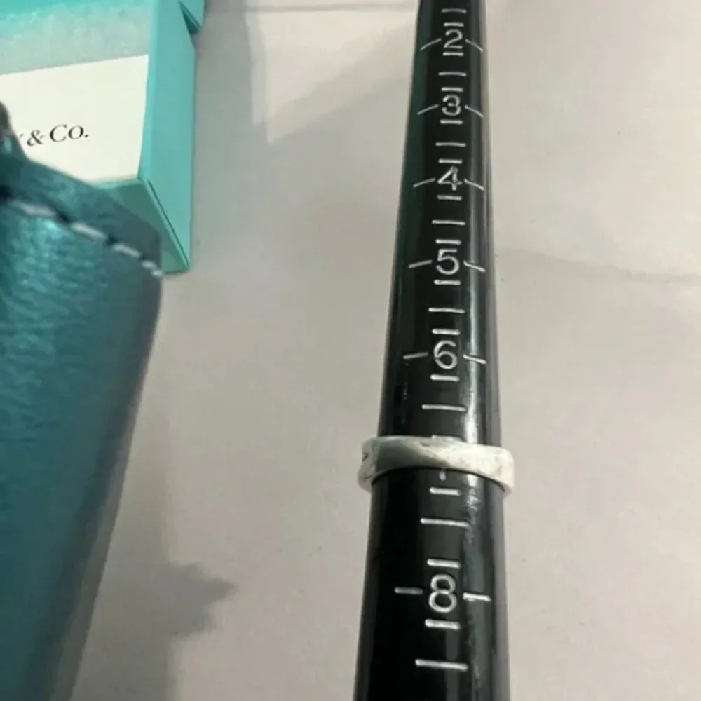 HP-TIFFANY &CO STERLING SILVER RING W/14K YELLOW GOLD TRIM DOME RING W/BOX+POUCH - Picture 6 of 6